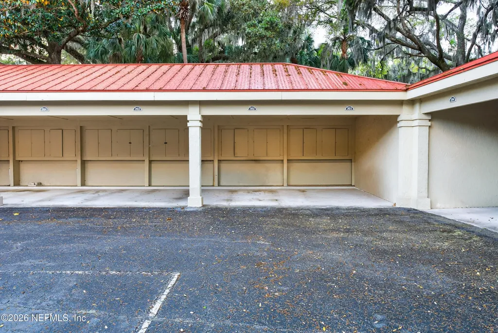 2099 Winterbourne E Orange Park FL 32073