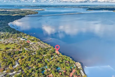 2099 Winterbourne E Orange Park FL 32073