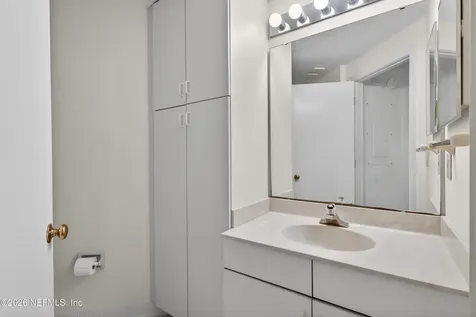 2099 Winterbourne E Orange Park FL 32073