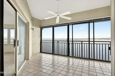 2099 Winterbourne E Orange Park FL 32073