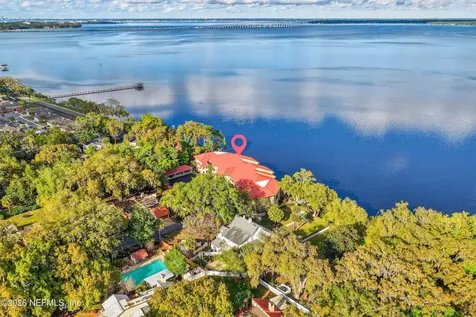 2099 Winterbourne E Orange Park FL 32073