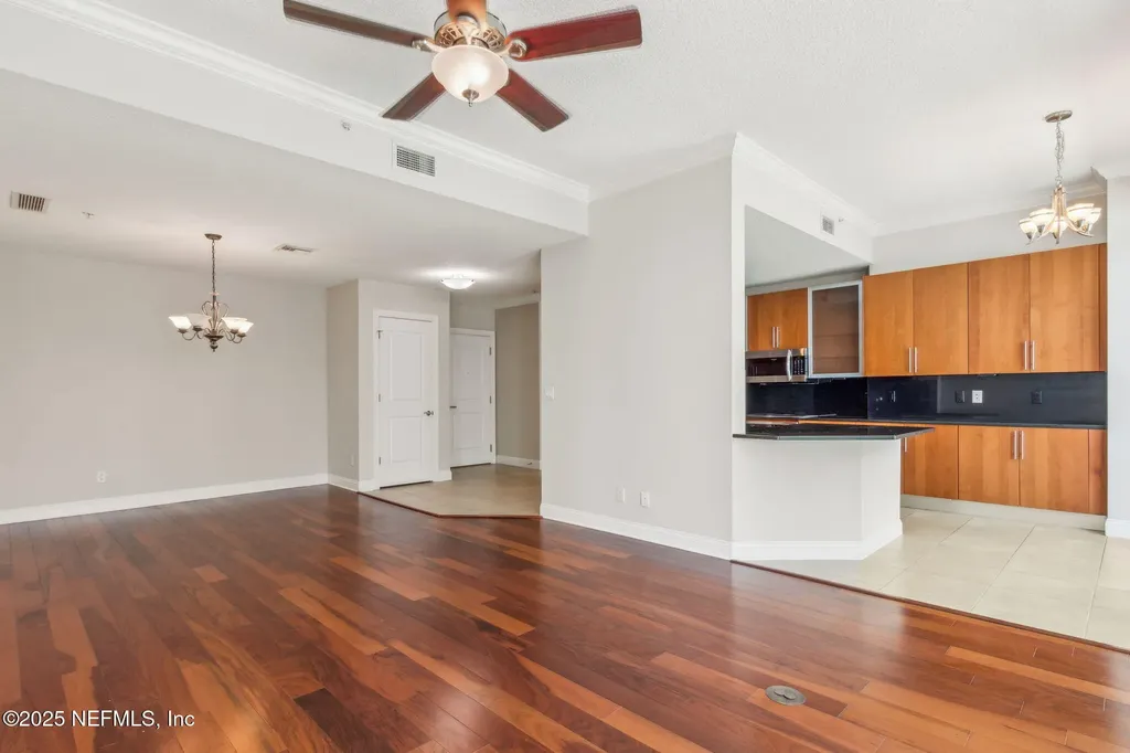 1431 Riverplace Boulevard Jacksonville FL 32207