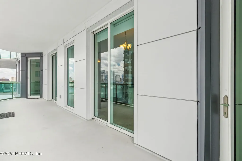 1431 Riverplace Boulevard Jacksonville FL 32207