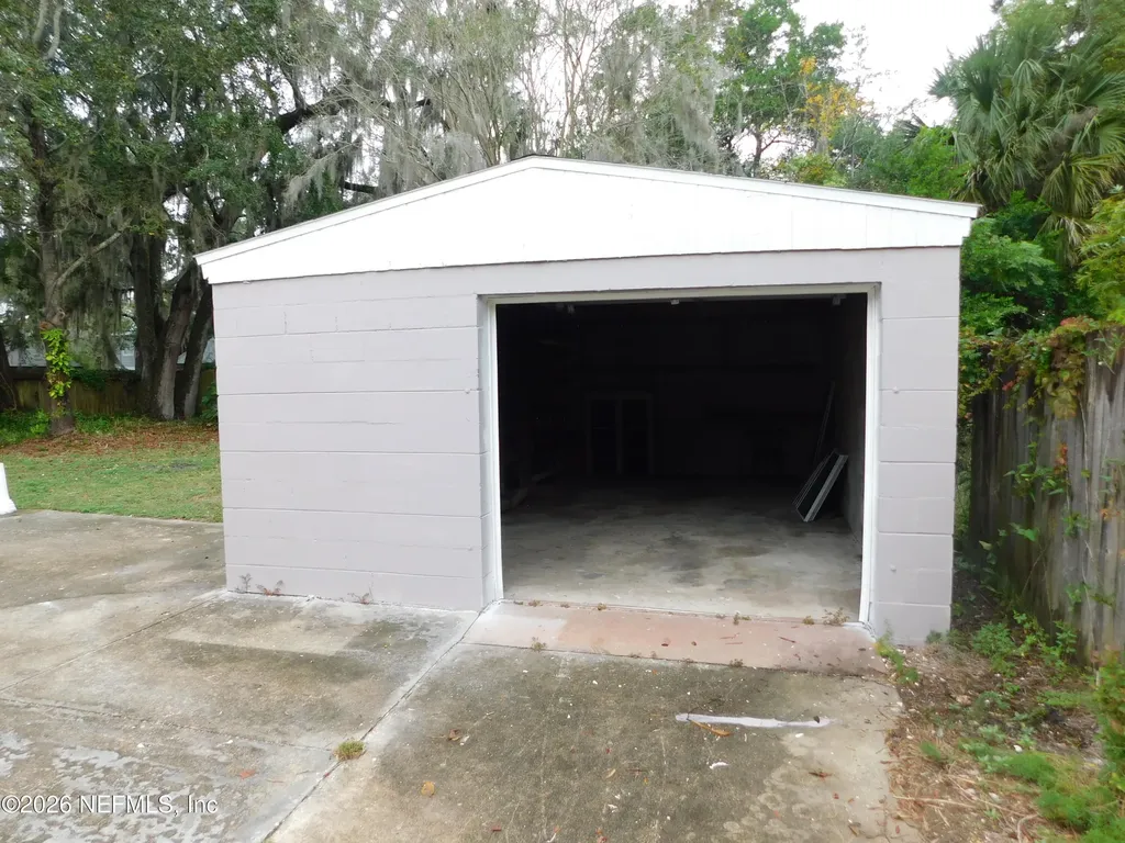 2121 Felch Avenue Jacksonville FL 32207