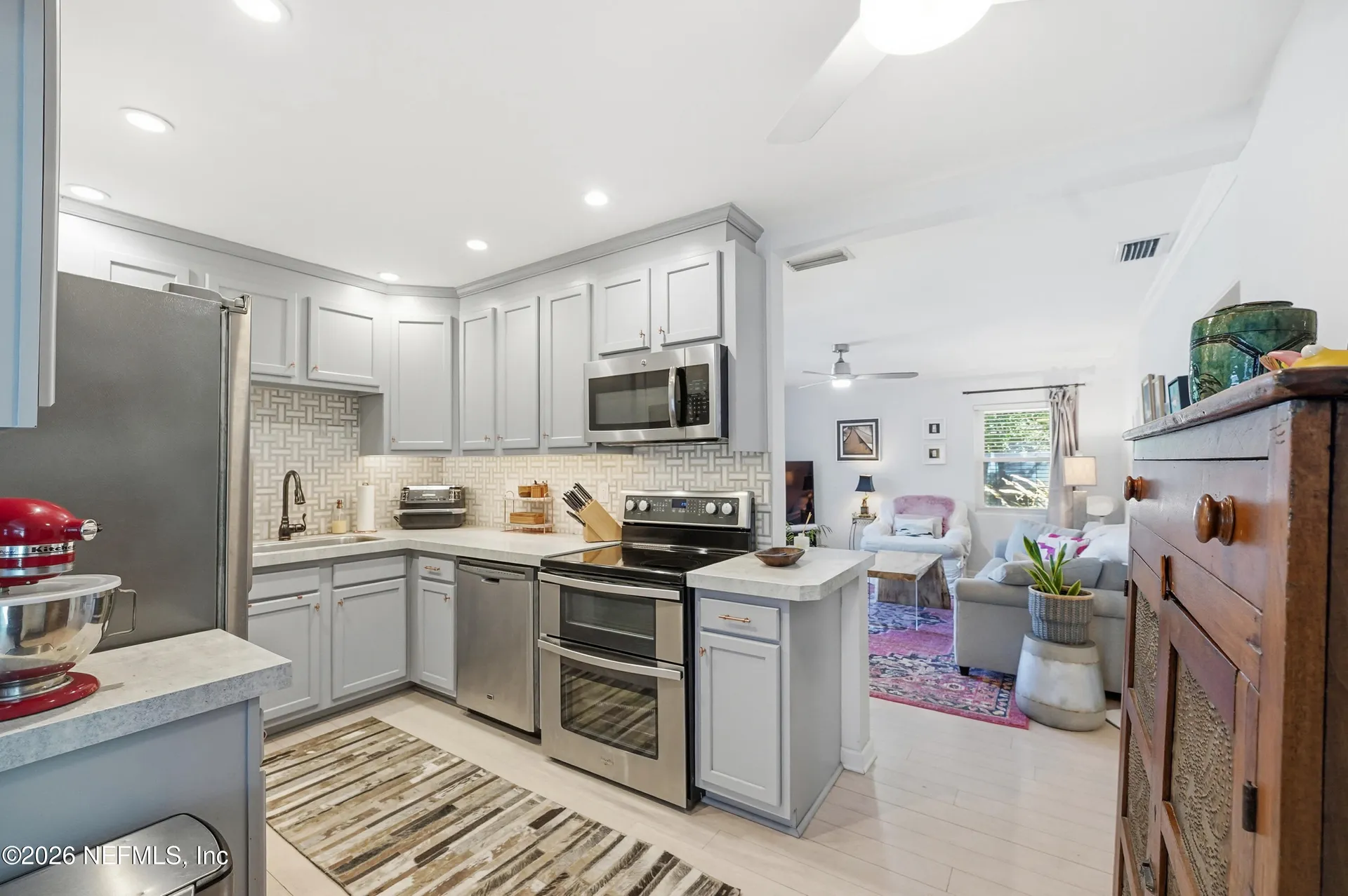926 6th Avenue N Jacksonville Beach FL 32250