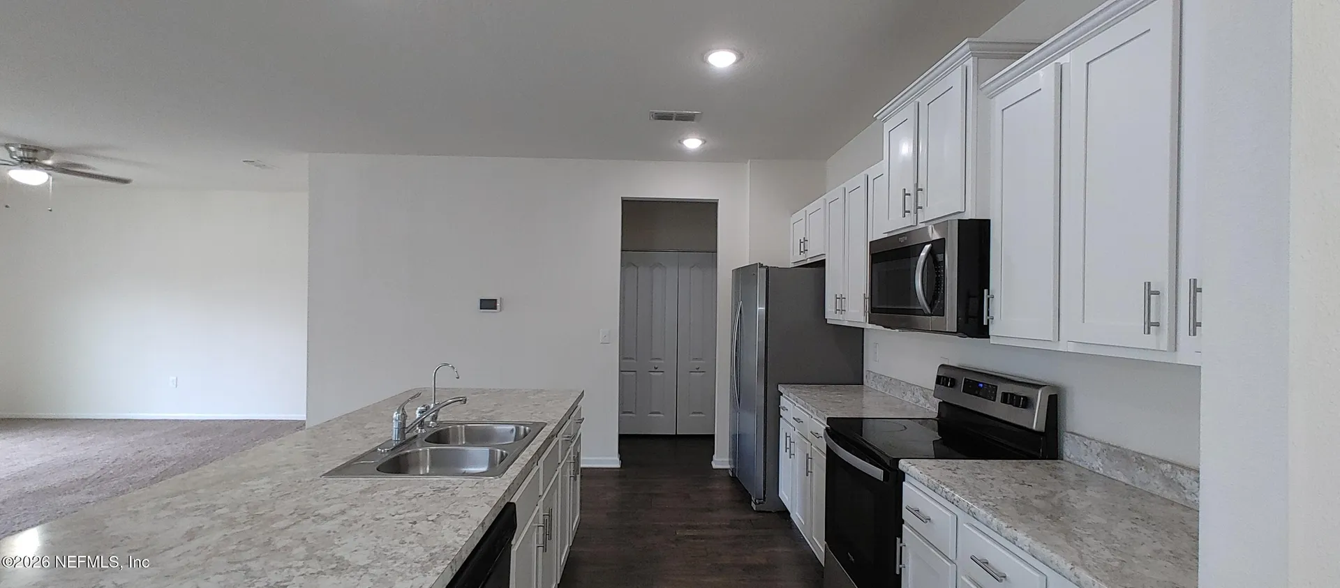 8279 Meadow Walk Lane Jacksonville FL 32256