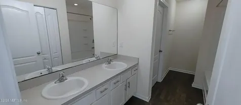 8279 Meadow Walk Lane Jacksonville FL 32256