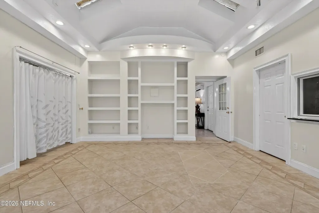 5933 Green Hill Lane Jacksonville FL 32211