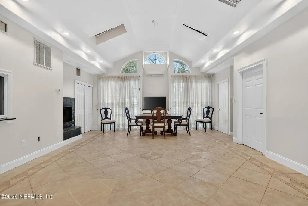 5933 Green Hill Lane Jacksonville FL 32211