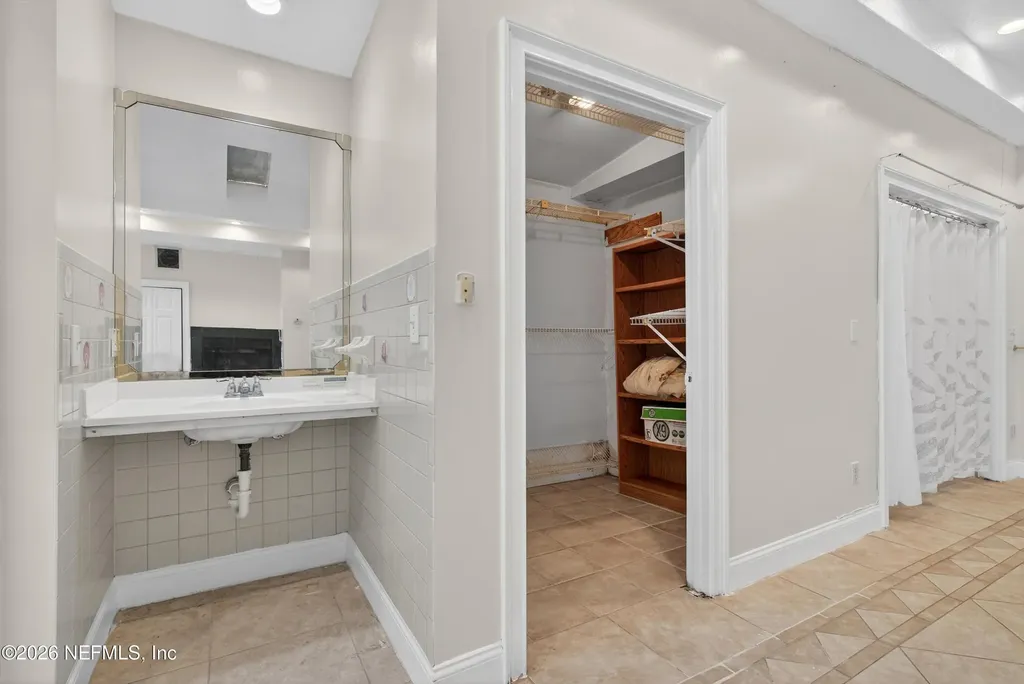 5933 Green Hill Lane Jacksonville FL 32211