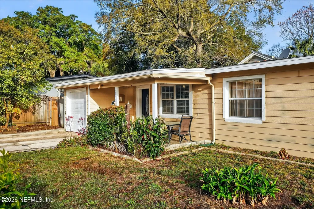 5933 Green Hill Lane Jacksonville FL 32211