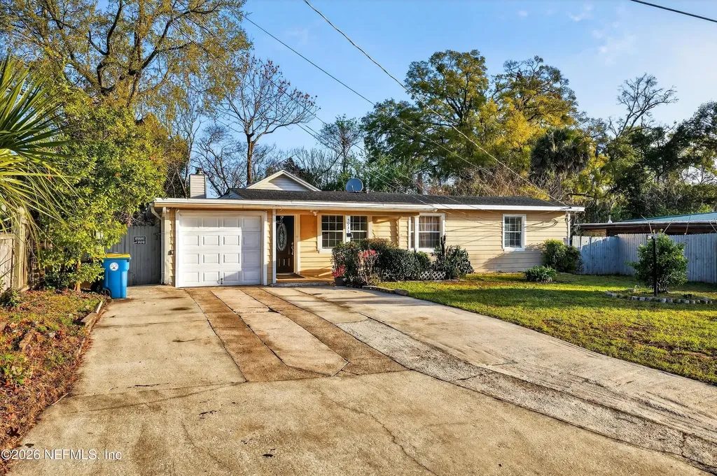 5933 Green Hill Lane Jacksonville FL 32211