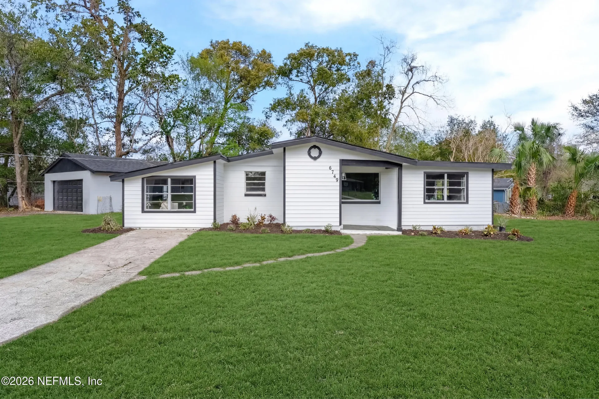 6749 Mopsy Lane Jacksonville FL 32210