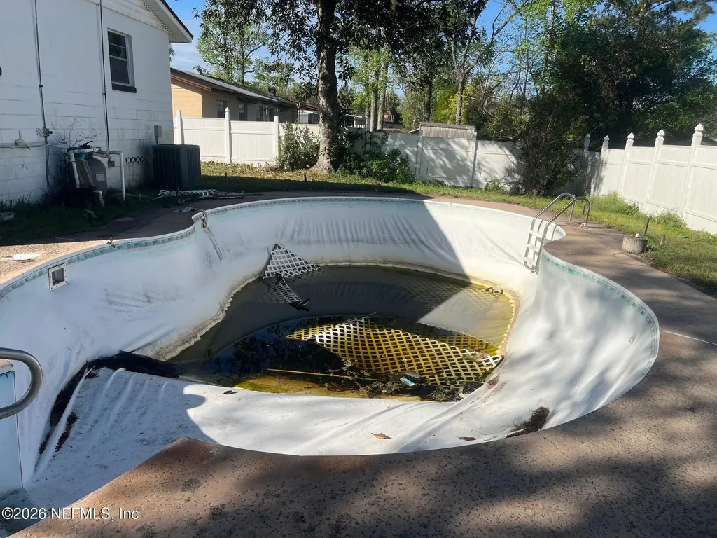 211 Saturn Lane N Orange Park FL 32073