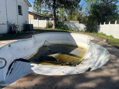 211 Saturn Lane N Orange Park FL 32073