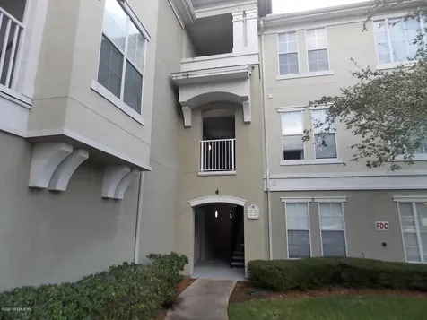 8290 Gate Parkway W Jacksonville FL 32216