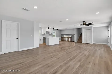4040 Cove Saint Johns Road Jacksonville FL 32277