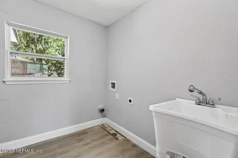 4040 Cove Saint Johns Road Jacksonville FL 32277