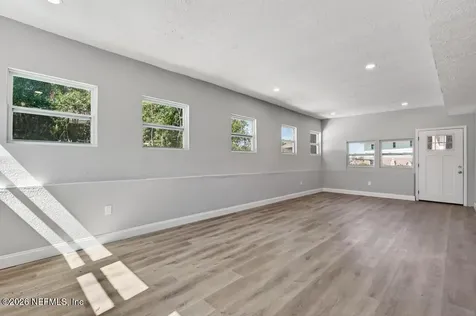 4040 Cove Saint Johns Road Jacksonville FL 32277
