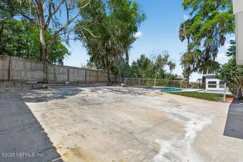 4040 Cove Saint Johns Road Jacksonville FL 32277