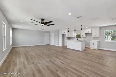 4040 Cove Saint Johns Road Jacksonville FL 32277