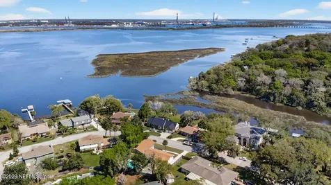 4040 Cove Saint Johns Road Jacksonville FL 32277