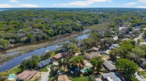 4040 Cove Saint Johns Road Jacksonville FL 32277