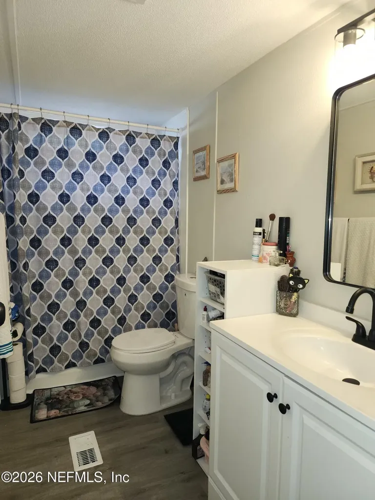 231 Lakeview Court Interlachen FL 32148
