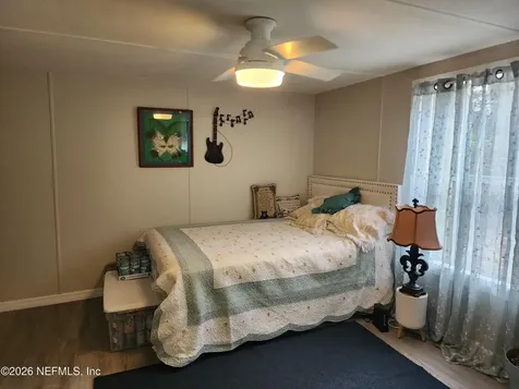 231 Lakeview Court Interlachen FL 32148