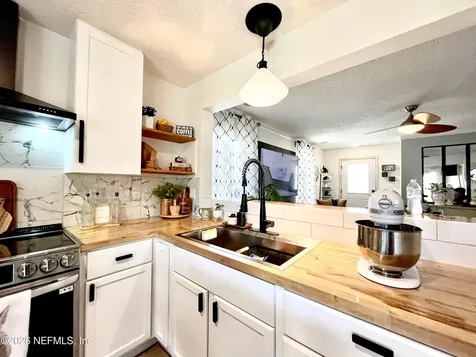 1004 Enon Court St. Augustine FL 32092