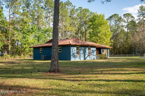 380 Stokes Landing Road Palatka FL 32177
