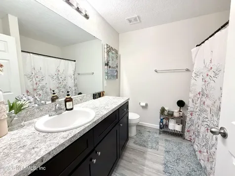 8840 Eaton Avenue Jacksonville FL 32211