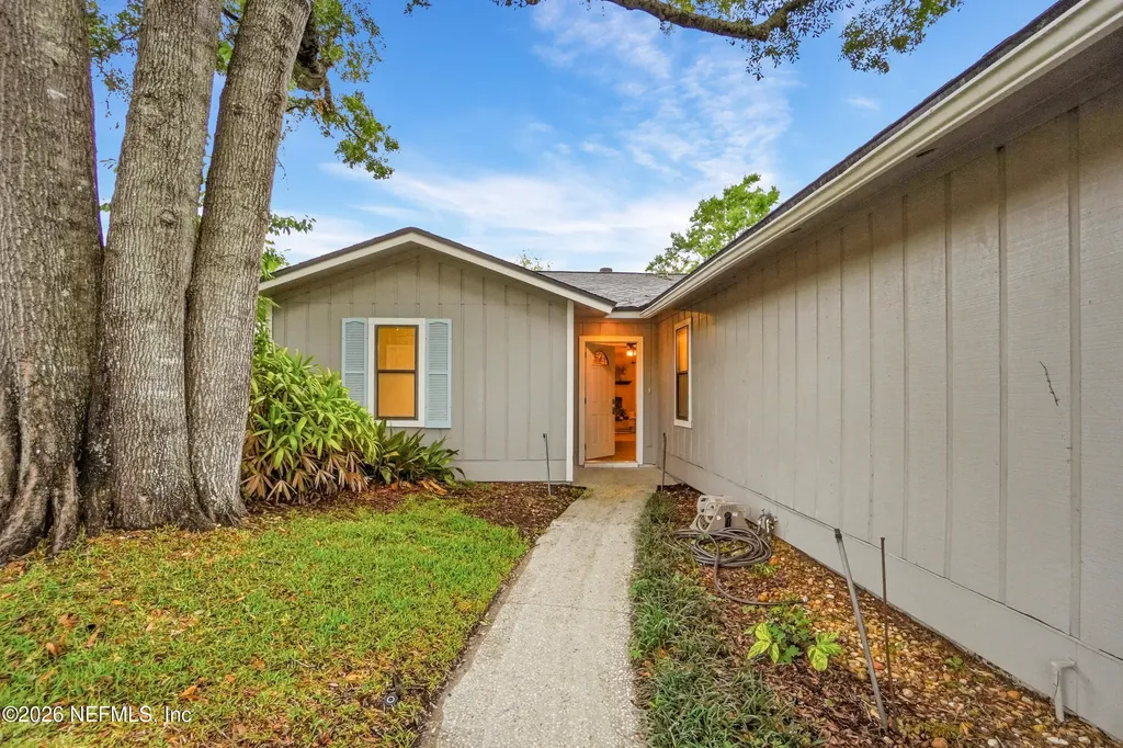 445 Blue Whale Way Jacksonville FL 32218