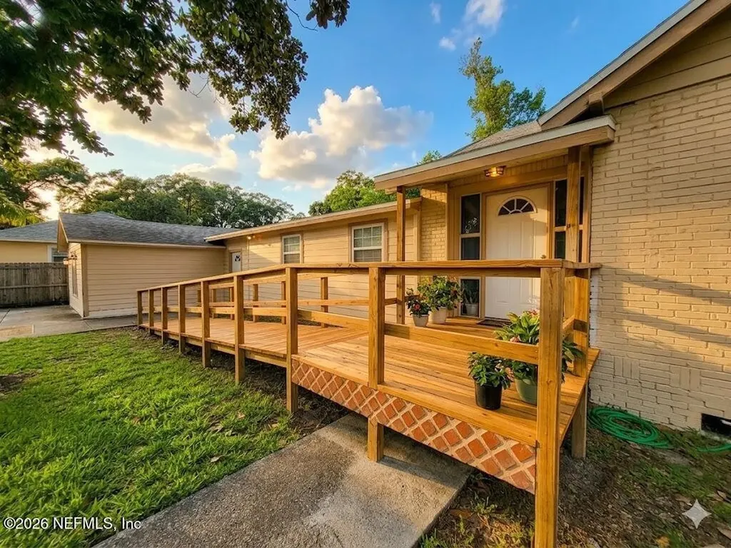 206 Arlington Road N Jacksonville FL 32211