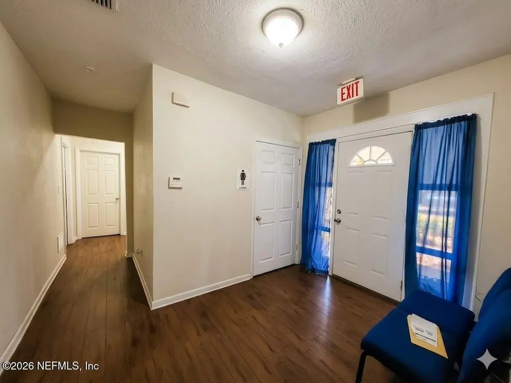 206 Arlington Road N Jacksonville FL 32211