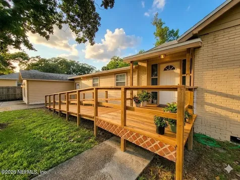 206 Arlington Road N Jacksonville FL 32211