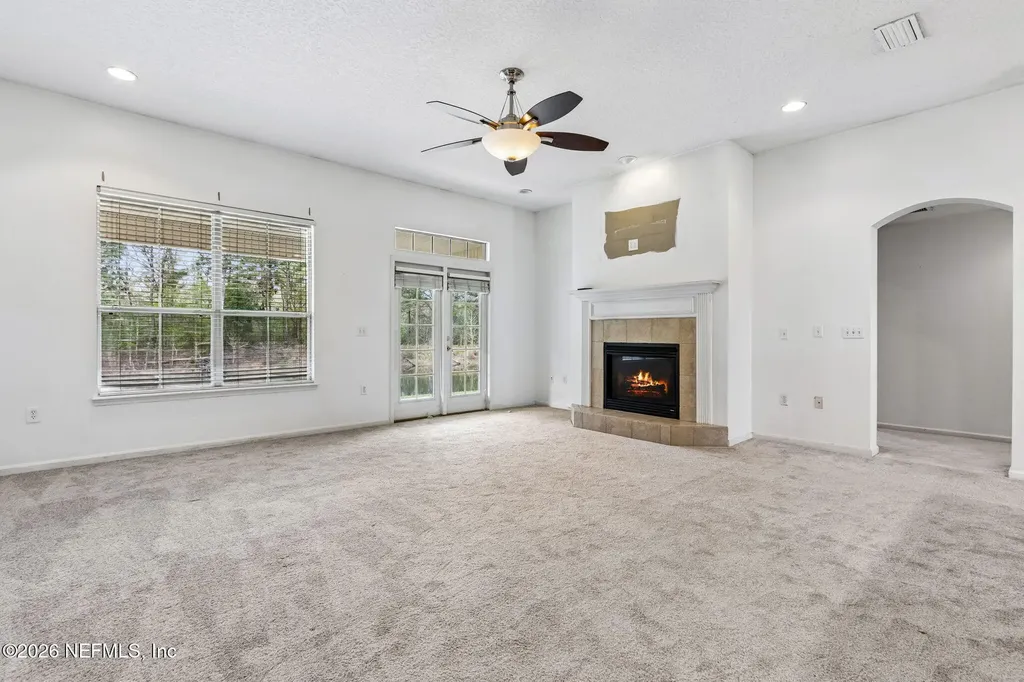1586 Elsa Drive Jacksonville FL 32218