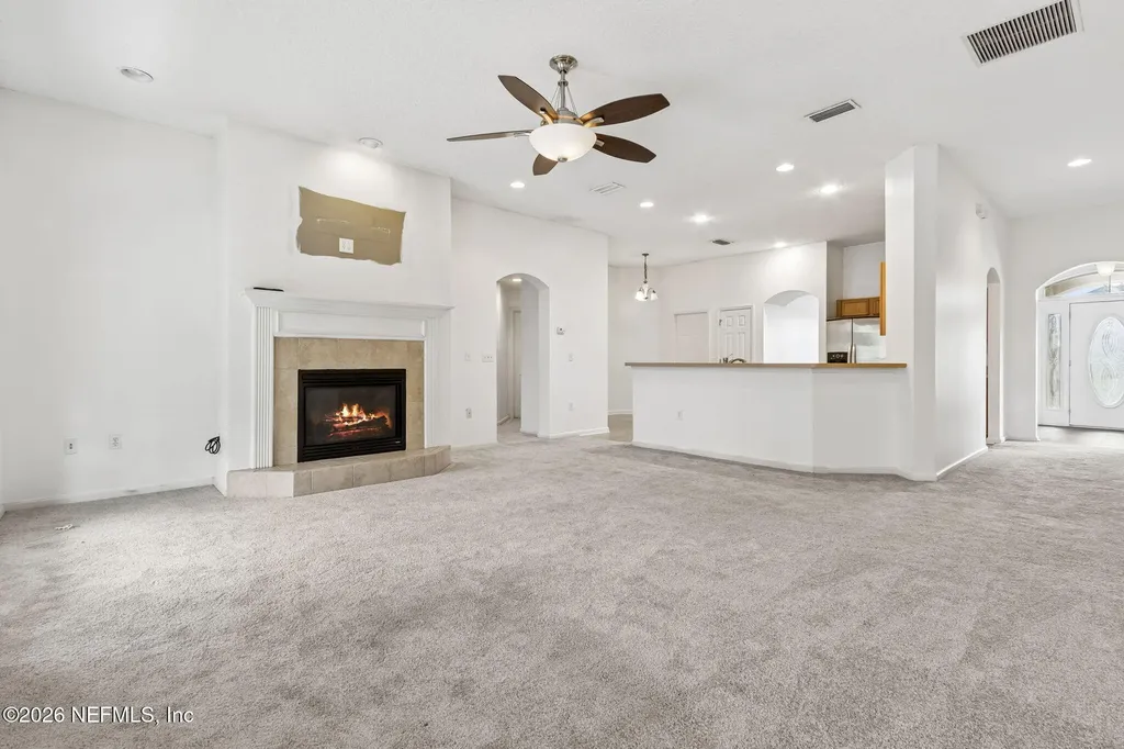 1586 Elsa Drive Jacksonville FL 32218