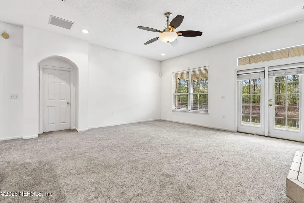 1586 Elsa Drive Jacksonville FL 32218