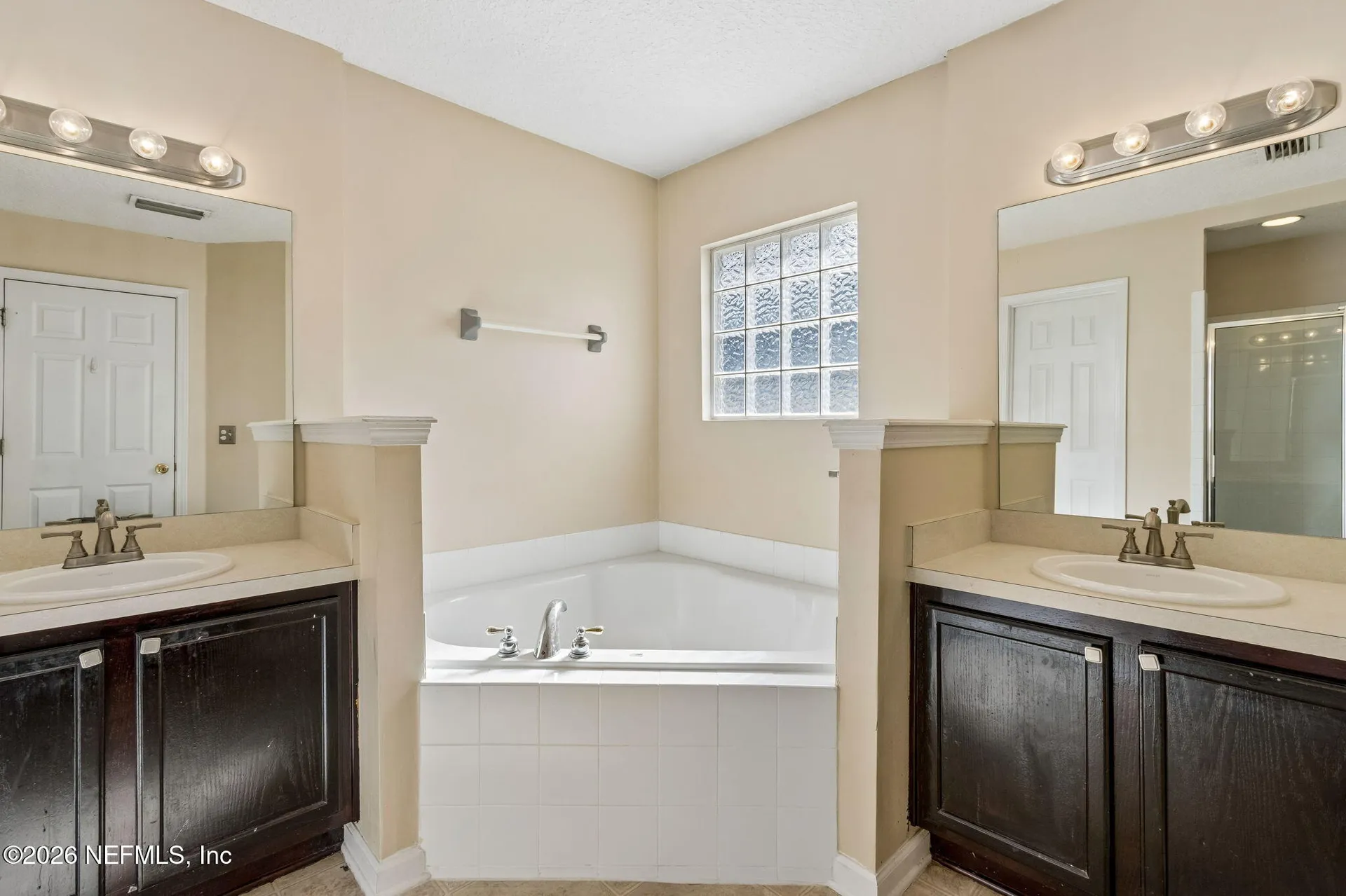 1586 Elsa Drive Jacksonville FL 32218