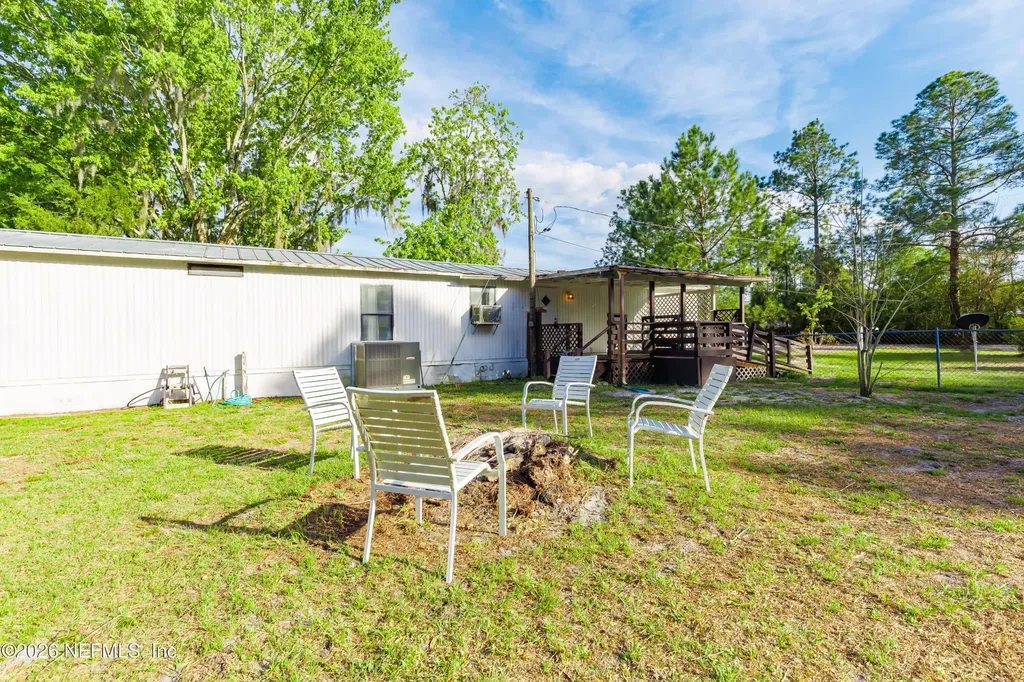 871 SE 71st Street Starke FL 32091