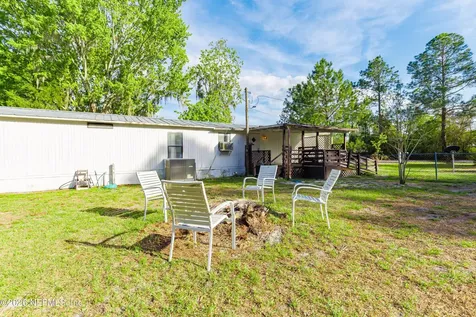 871 SE 71st Street Starke FL 32091
