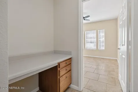 10075 Gate Parkway Jacksonville FL 32246
