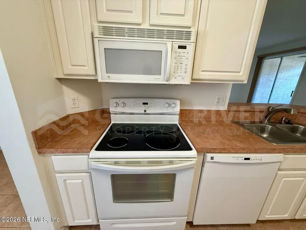 204 Augusta Circle St. Augustine FL 32086