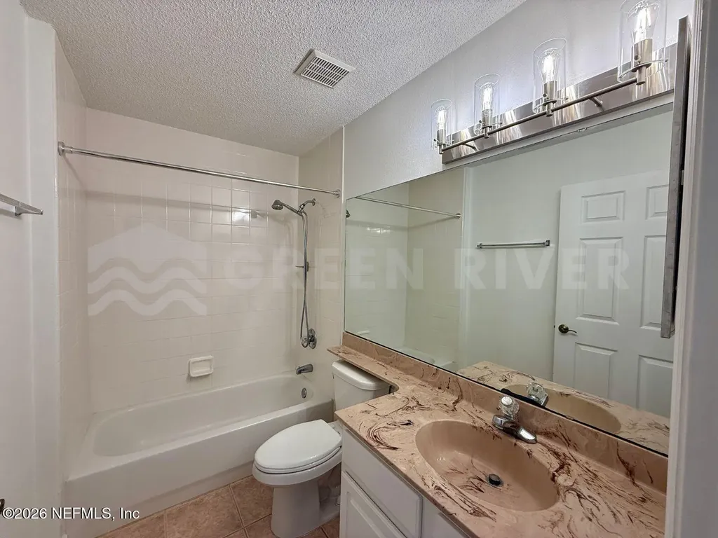 204 Augusta Circle St. Augustine FL 32086