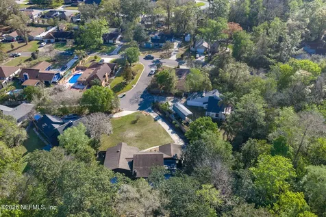 4050 Waterway Court Jacksonville FL 32223