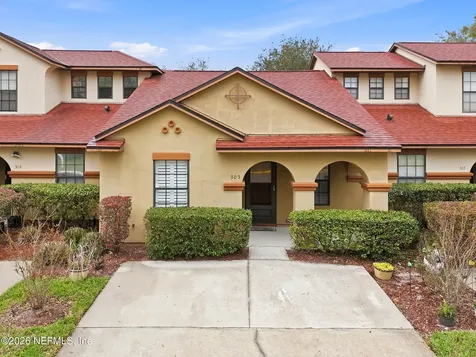 305 Redwood Lane St. Johns FL 32259