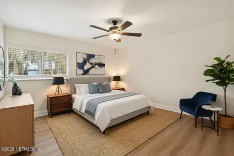 2866 Wonderwood Lane Jacksonville FL 32233