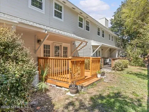 3927 Meadowview Drive N Jacksonville FL 32225