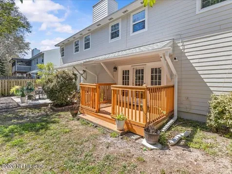 3927 Meadowview Drive N Jacksonville FL 32225